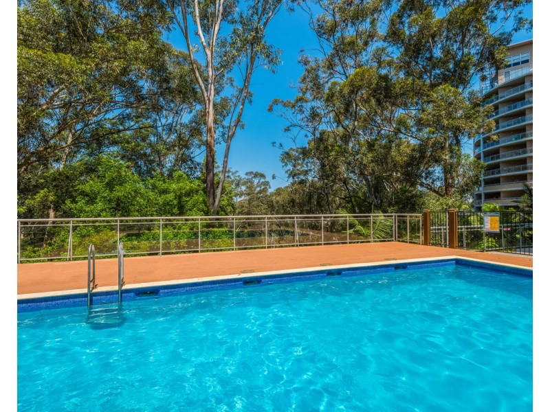 243/80 John Whiteway Drive, Gosford NSW 2250