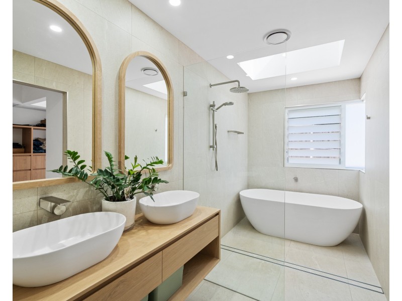 4 Beaufort Road, Terrigal NSW 2260