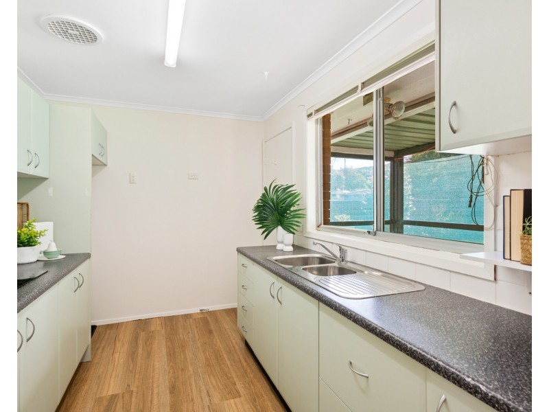 8 Willari Avenue, Narara NSW 2250