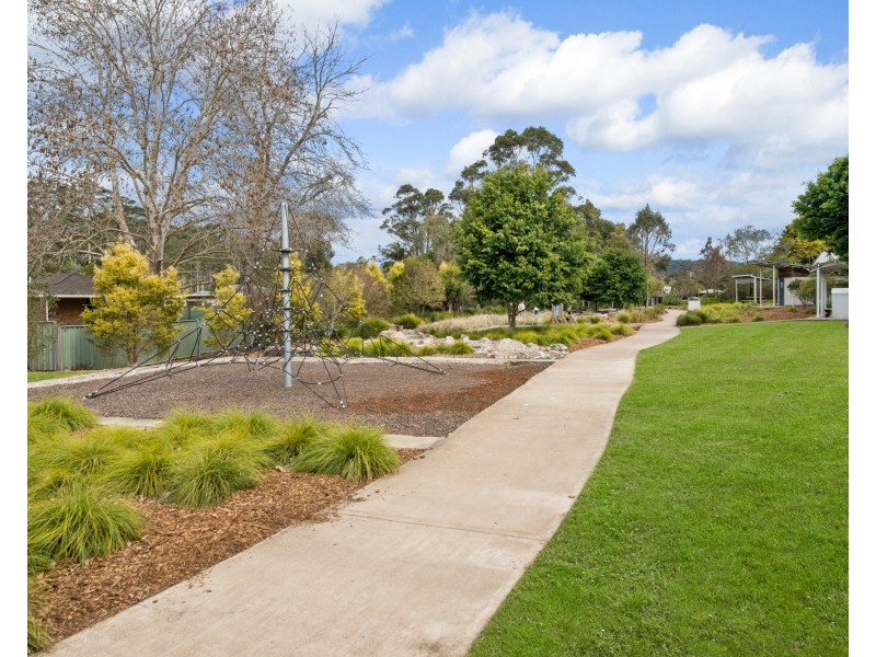 8 Willari Avenue, Narara NSW 2250