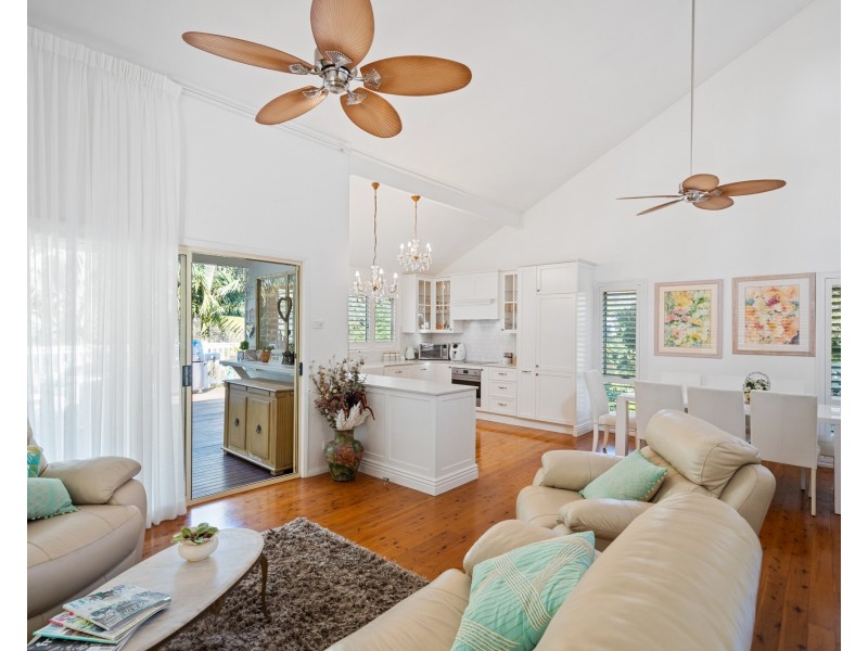 67 Flakelar Crescent, Terrigal NSW 2260