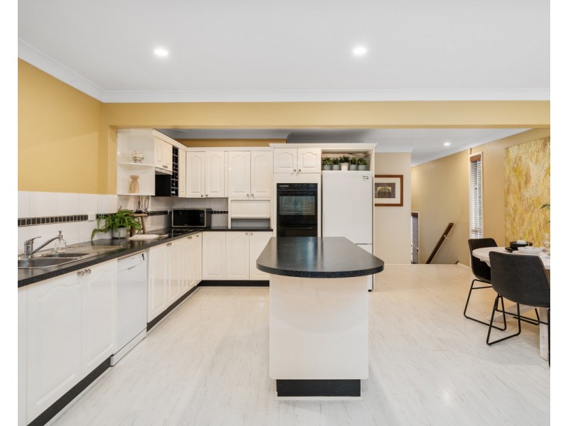 77 Showground Road, Narara NSW 2250