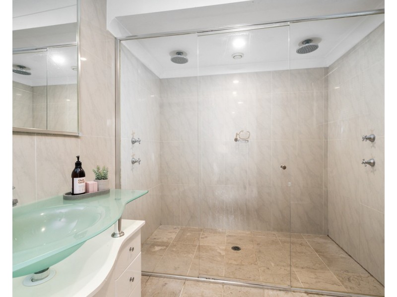 77 Showground Road, Narara NSW 2250