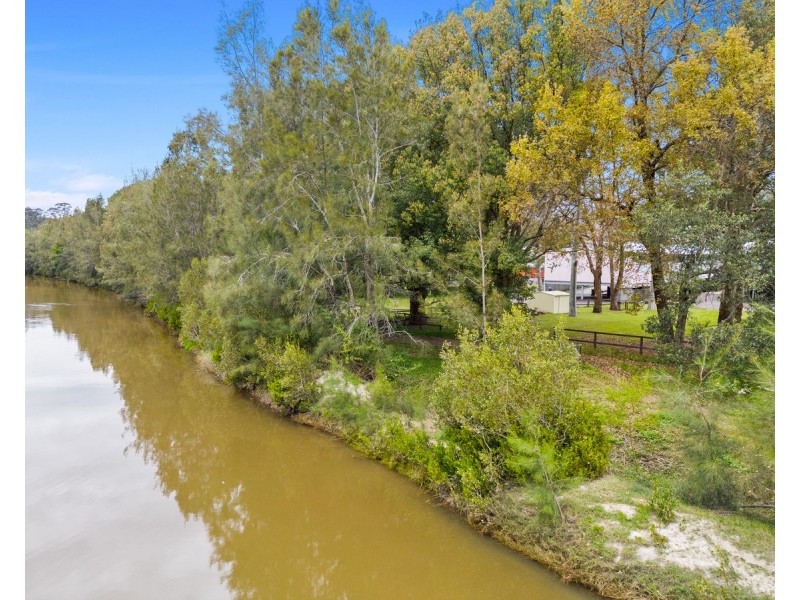 77 Showground Road, Narara NSW 2250