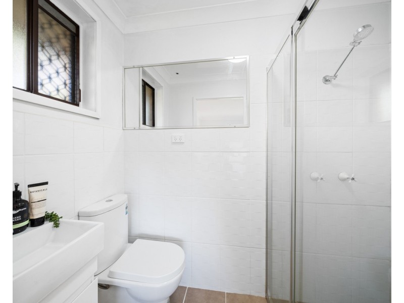 1a Craigend Street, Wyoming NSW 2250