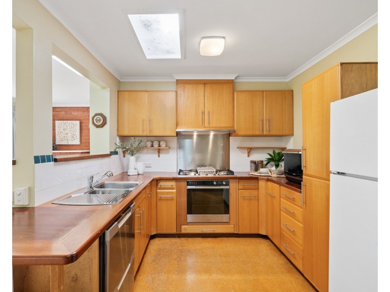 11 Cooinda Crescent, Narara NSW 2250