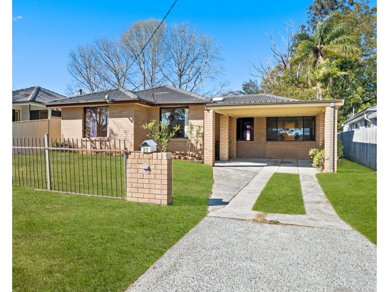 32 Halcyon Street, Wyoming NSW 2250