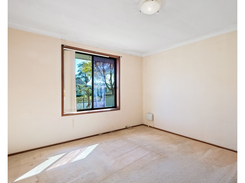 32 Halcyon Street, Wyoming NSW 2250