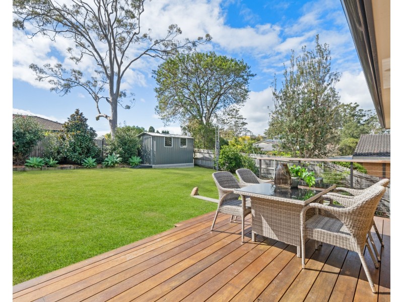 8 Maliwa Road, Narara NSW 2250