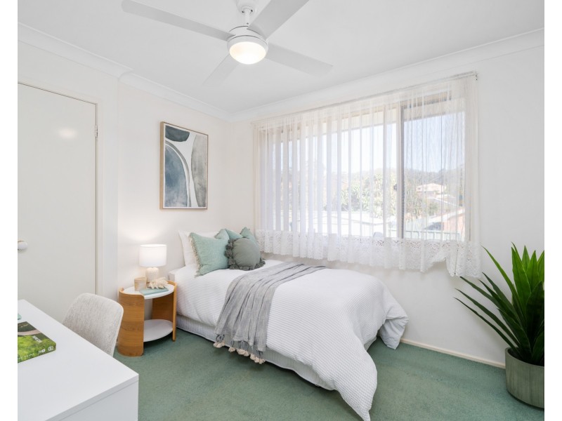 4 Day Dawn Place, Erina NSW 2250