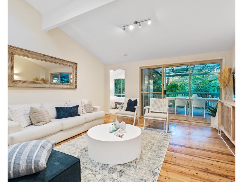 128 Berrys Head Road, Wyoming NSW 2250