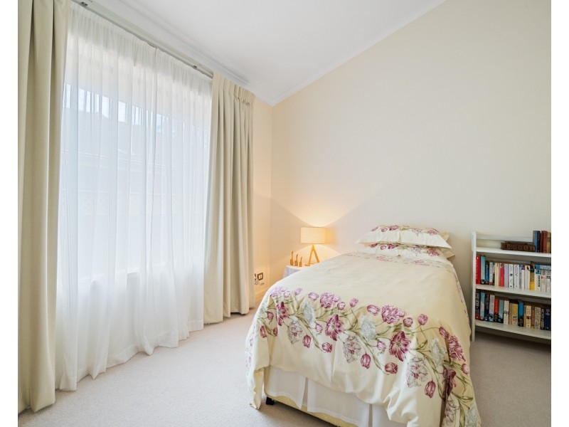 7 Green Plateau Road, Springfield NSW 2250