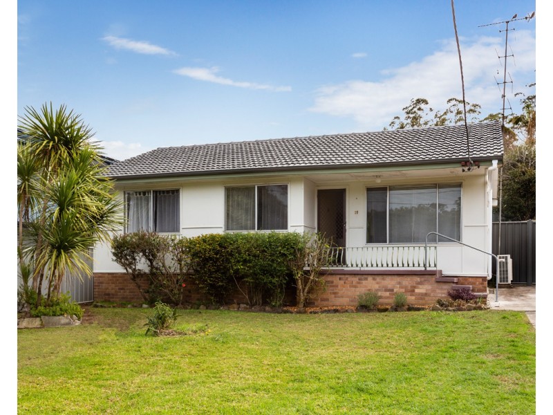 27 Alan Street, Niagara Park NSW 2250