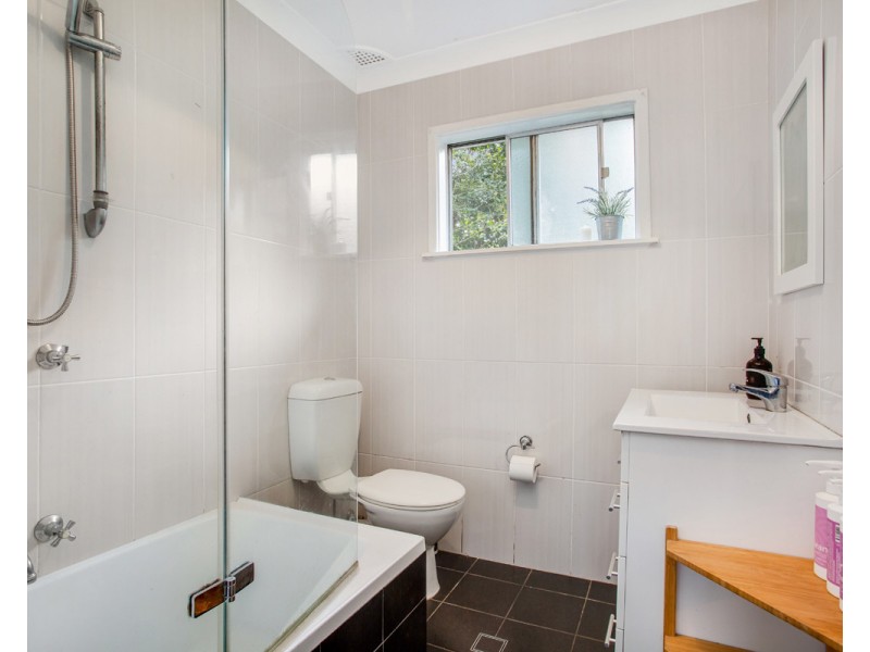 27 Alan Street, Niagara Park NSW 2250