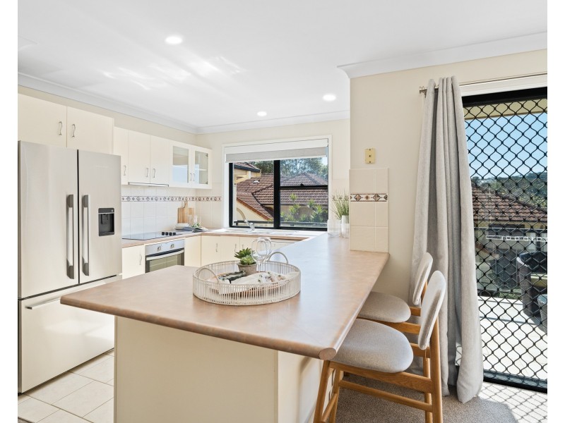 12/51 Newling Street, Lisarow NSW 2250