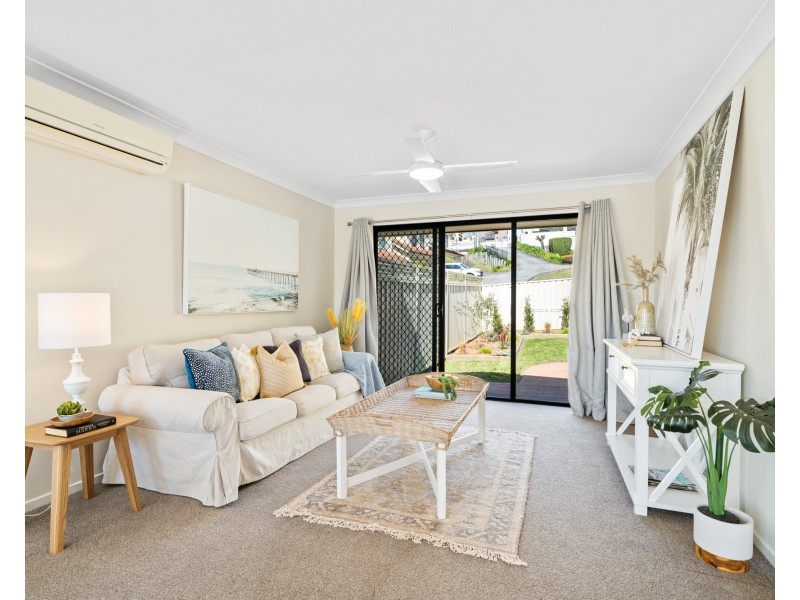 12/51 Newling Street, Lisarow NSW 2250