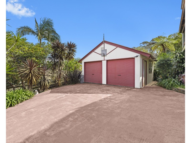 9 Valley View Road, Bateau Bay NSW 2261