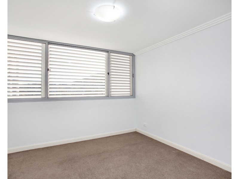 27/12 Baker Street, Gosford NSW 2250