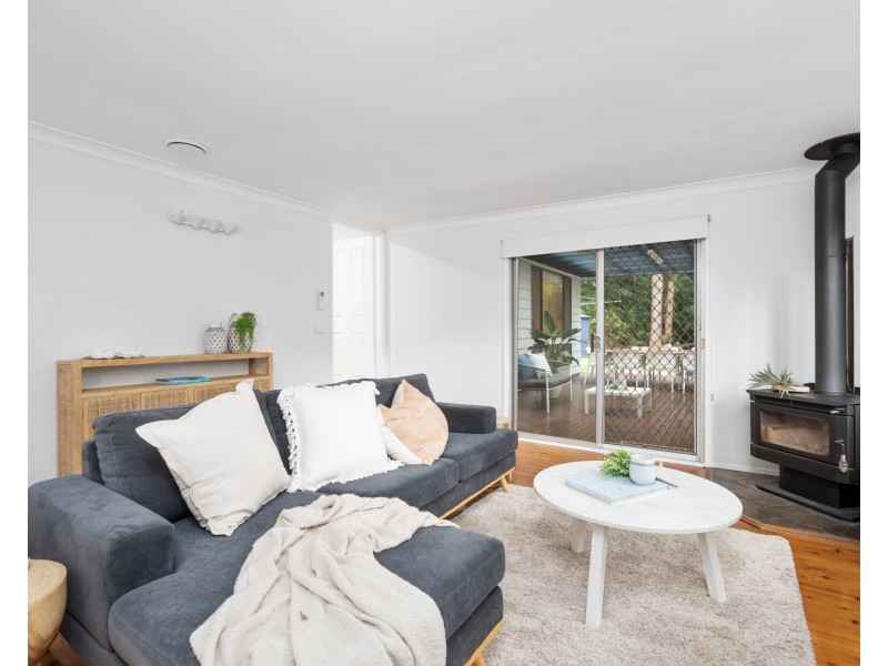 3 Larbonya Avenue, Wyoming NSW 2250