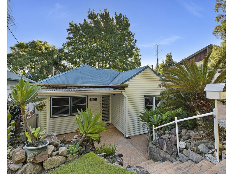 184 Gertrude Street, North Gosford NSW 2250