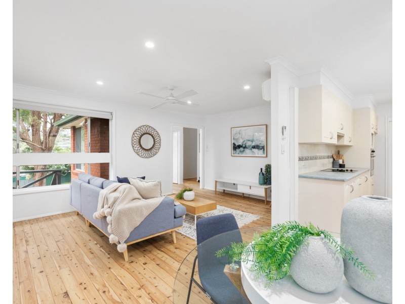 4 Dougal Drive, Wyoming NSW 2250