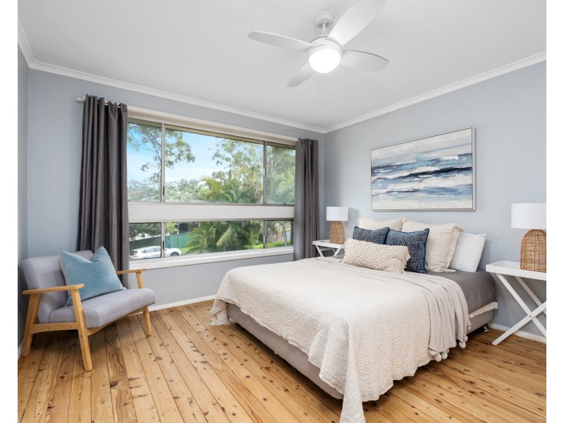 4 Dougal Drive, Wyoming NSW 2250