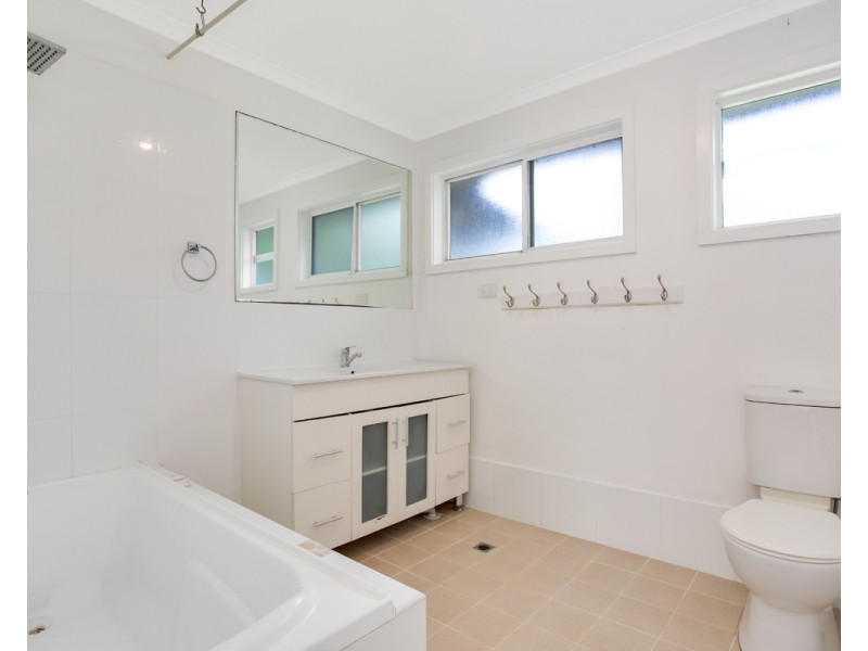 32 Wananda Road, Narara NSW 2250