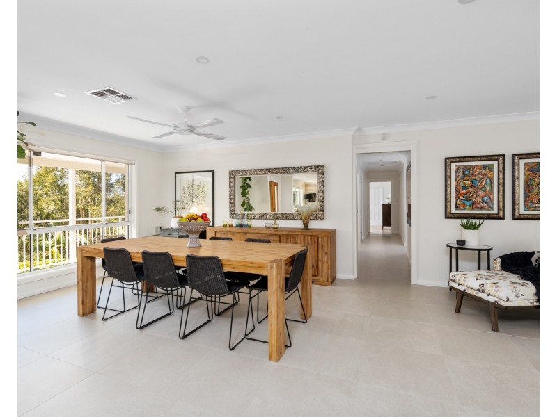 4 Victor Close, Tumbi Umbi NSW 2261