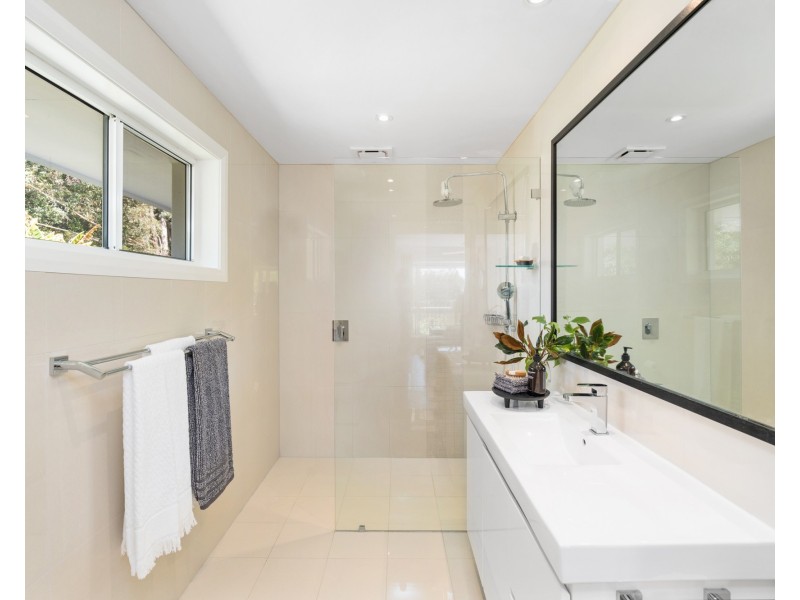 4 Victor Close, Tumbi Umbi NSW 2261