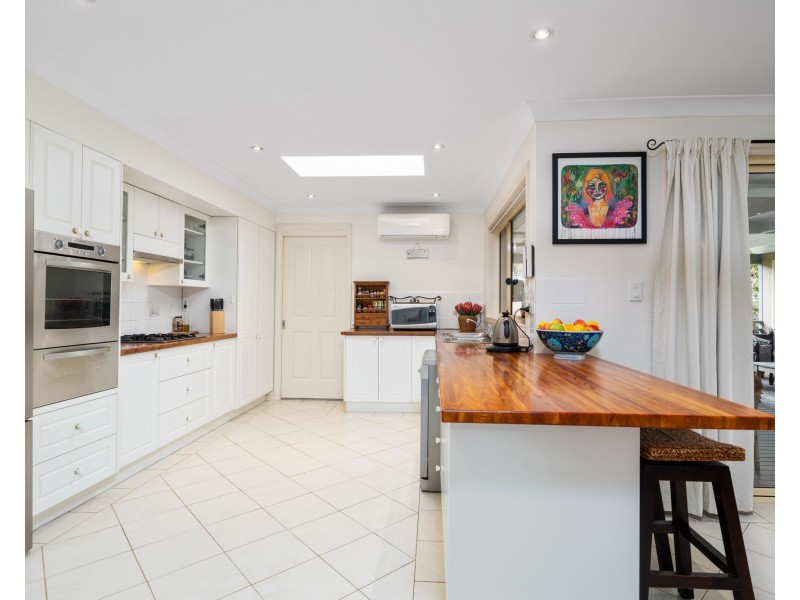 10 Poplar Close, Springfield NSW 2250