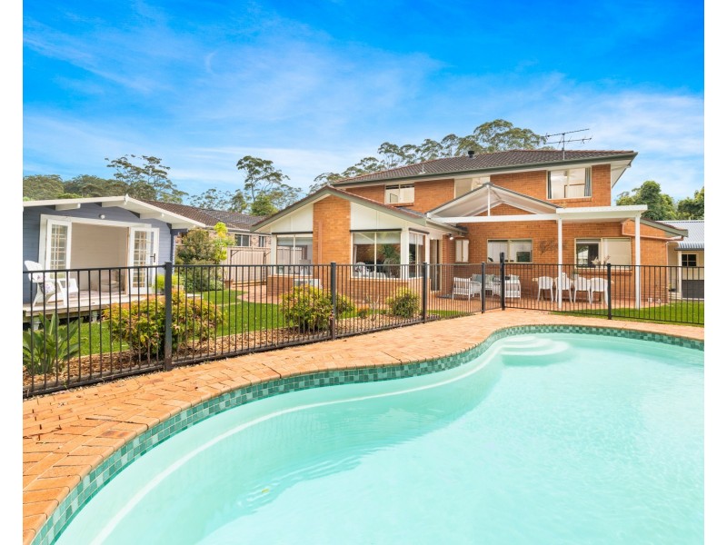 27 Donna Close, Lisarow NSW 2250