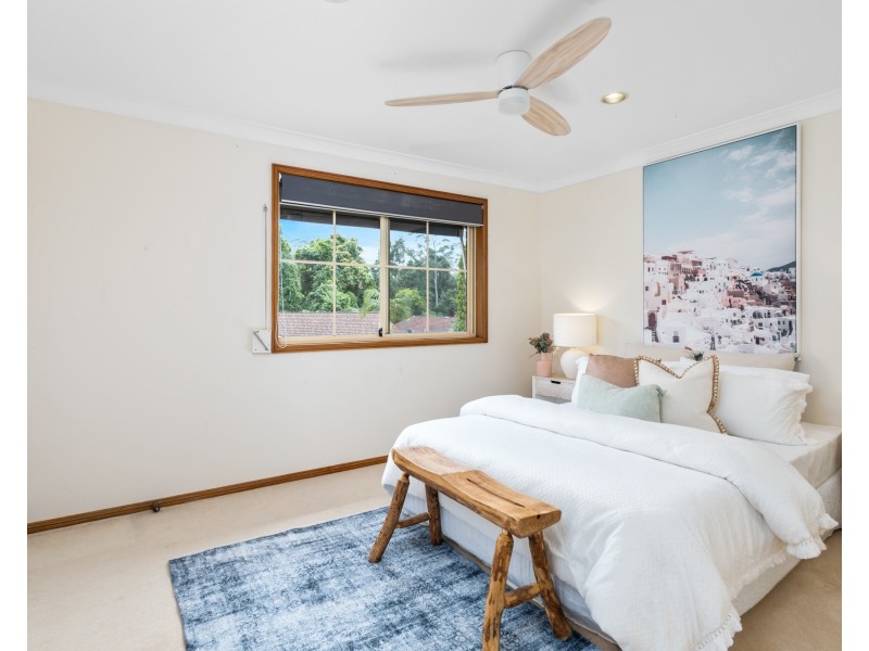 27 Donna Close, Lisarow NSW 2250