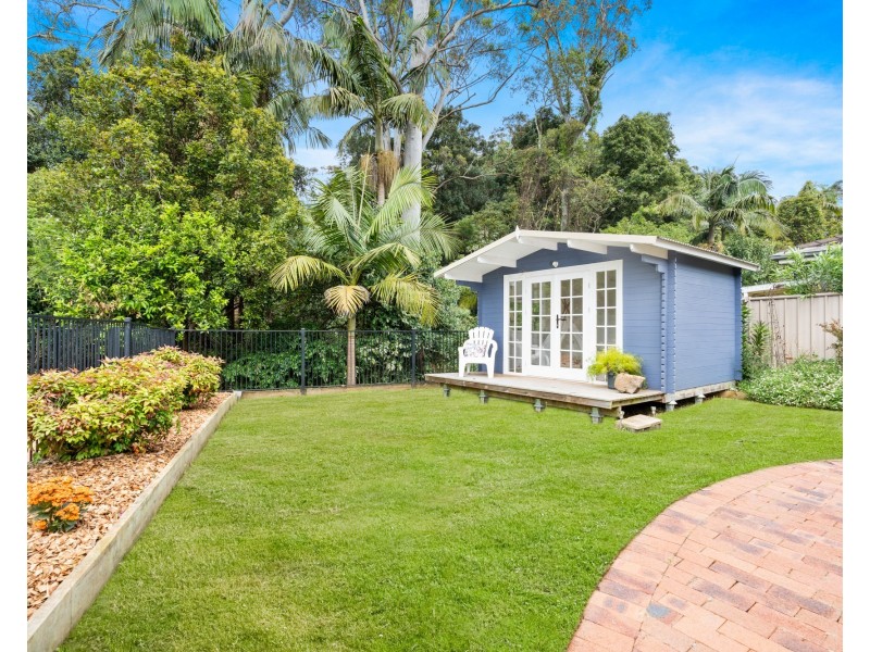 27 Donna Close, Lisarow NSW 2250