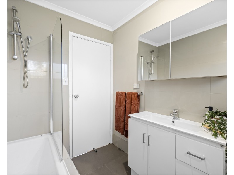 26 Dalton Road, Wyoming NSW 2250