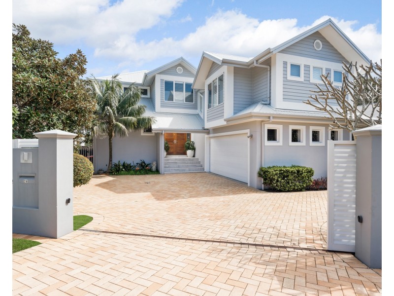 26 Ocean View Drive, Wamberal NSW 2260