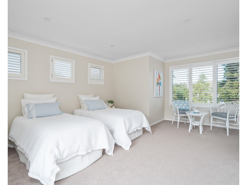 26 Ocean View Drive, Wamberal NSW 2260