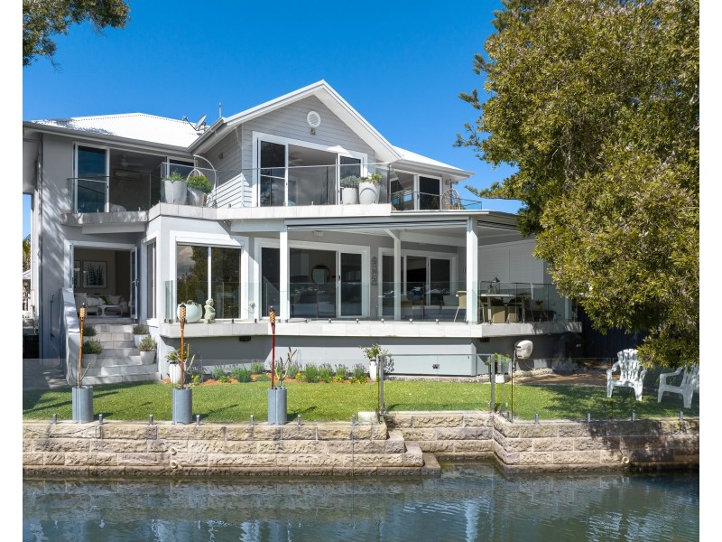 26 Ocean View Drive, Wamberal NSW 2260