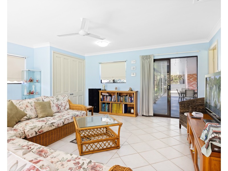 10 Warrambool Road, Wamberal NSW 2260