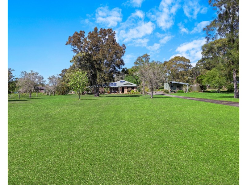 10 Warrambool Road, Wamberal NSW 2260