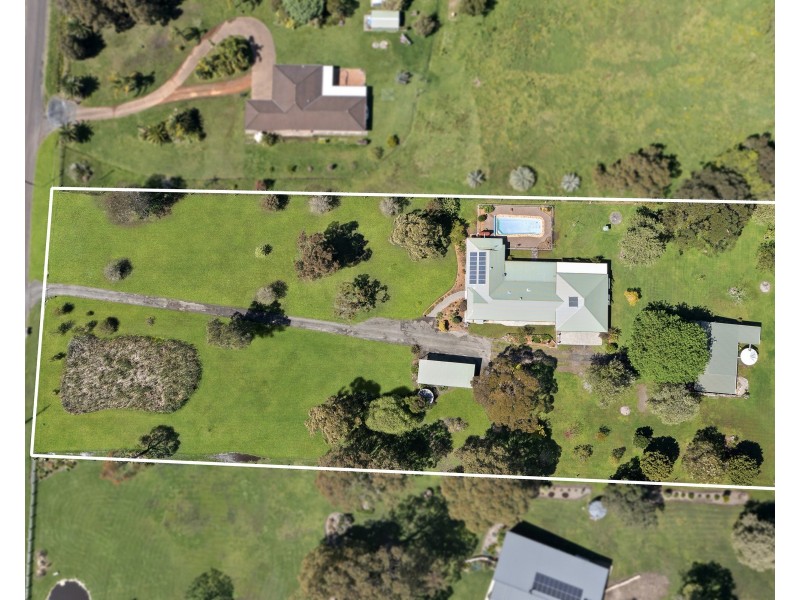 10 Warrambool Road, Wamberal NSW 2260