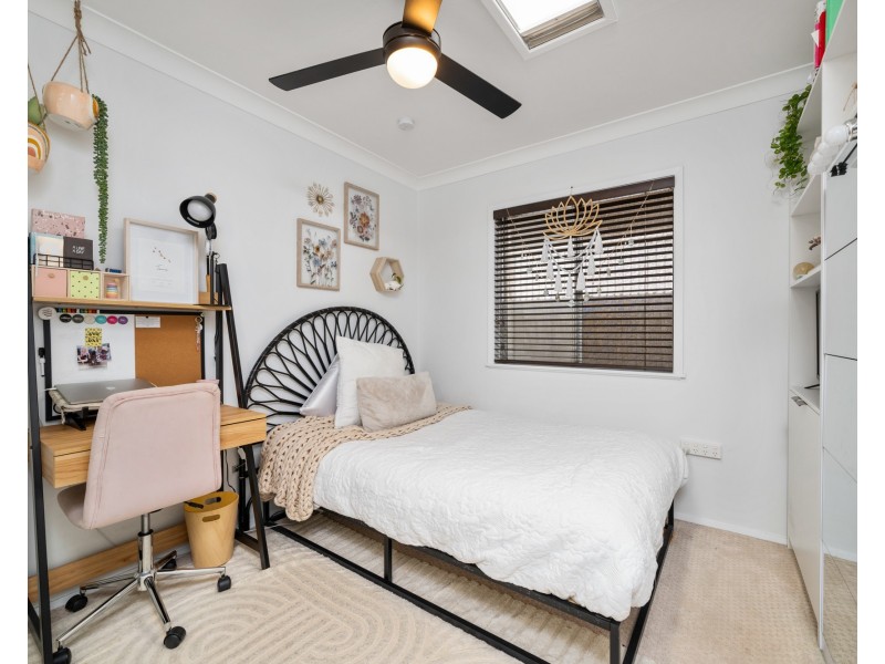 64 Turpentine Street, Wyoming NSW 2250