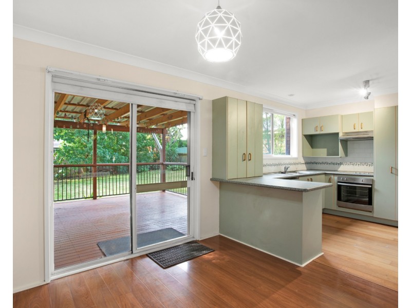 5 Ferndell Way, Berkeley Vale NSW 2261