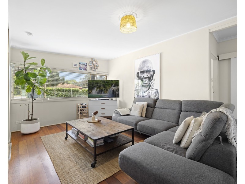 17 Welcome Street, Woy Woy NSW 2256