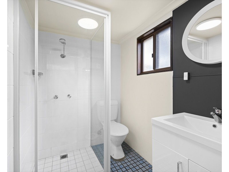 17 Welcome Street, Woy Woy NSW 2256