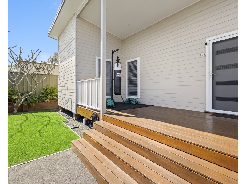 17 Welcome Street, Woy Woy NSW 2256