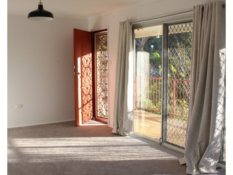 1/44 Ash Street, Terrigal NSW 2260