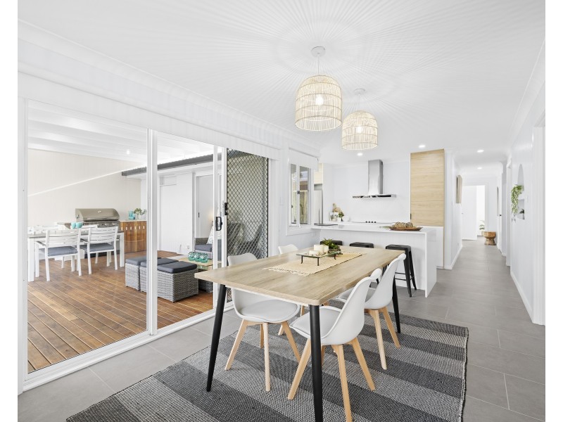 28 Sir Joseph Banks Drive, Bateau Bay NSW 2261