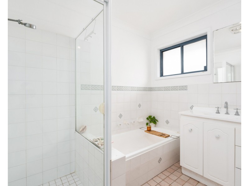 46 Georgia Avenue, Wyoming NSW 2250