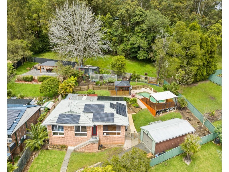 8 Hakea Close, Wyoming NSW 2250