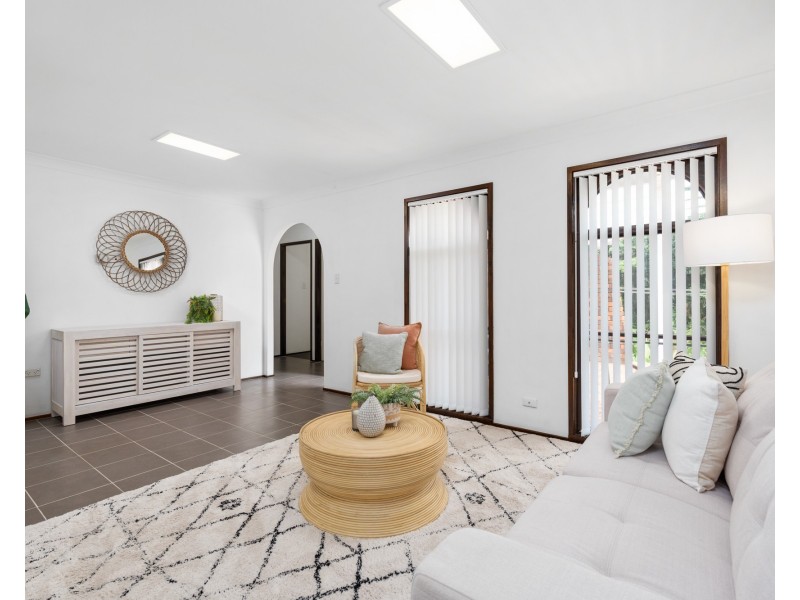 2 Cranbrook Street, Wyoming NSW 2250